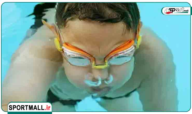 نحوه استفاده از دماغ گیر شنا